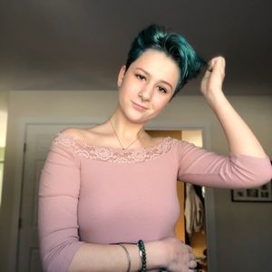 Meet your Posher, Clare